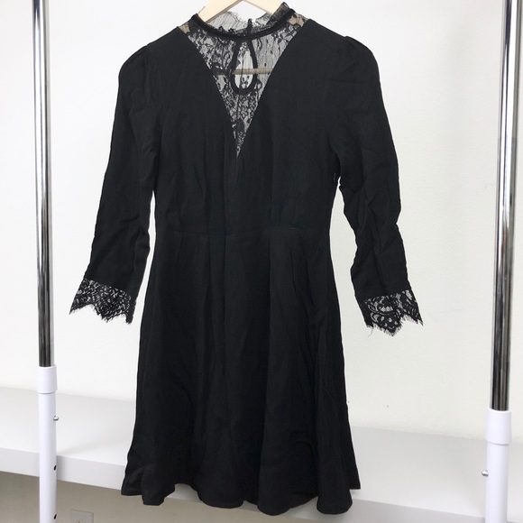 Nasty Gal Dresses & Skirts - NWT Nasty Gal Black Lace Long Sleeve Mini Dress
